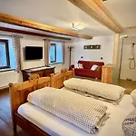 Country house Rafting Camp *