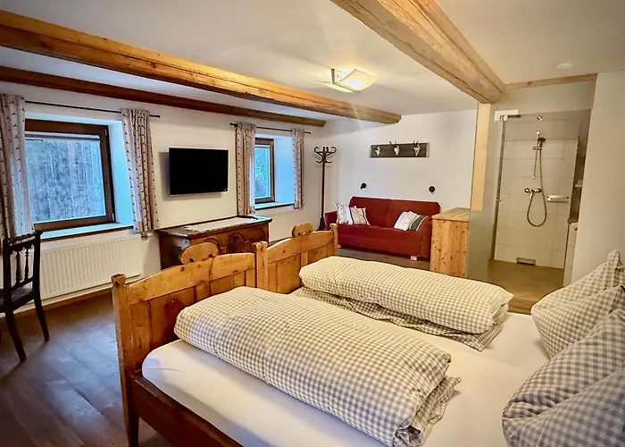 Kır Evi Rafting Camp *