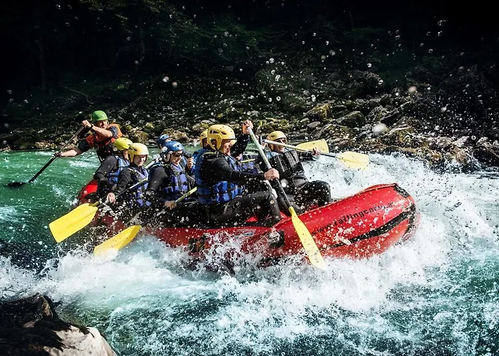 Hétvégi ház Rafting Camp *